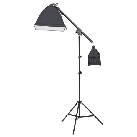 Fotostudioset met verlichtingsset, achtergrond en reflector 3