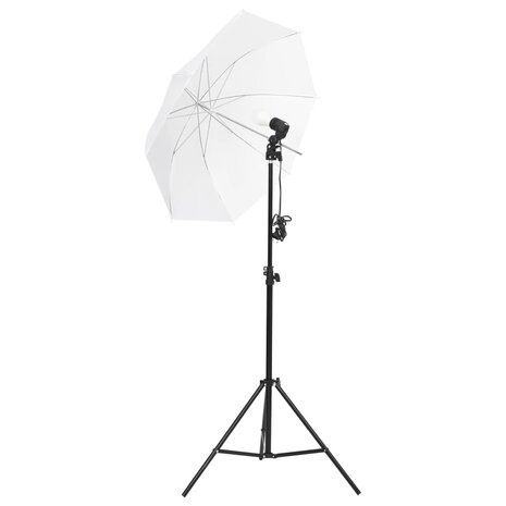 Fotostudioset met verlichtingsset achtergrond en reflector 2