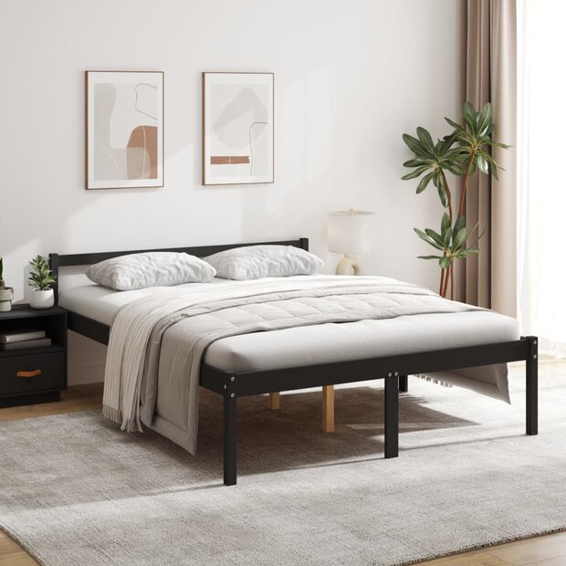 Seniorenbed massief grenenhout zwart 150x200 cm 1
