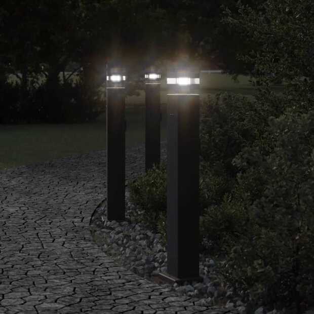 Vloerlamp voor buiten met stopcontact 80 cm aluminium zwart 1