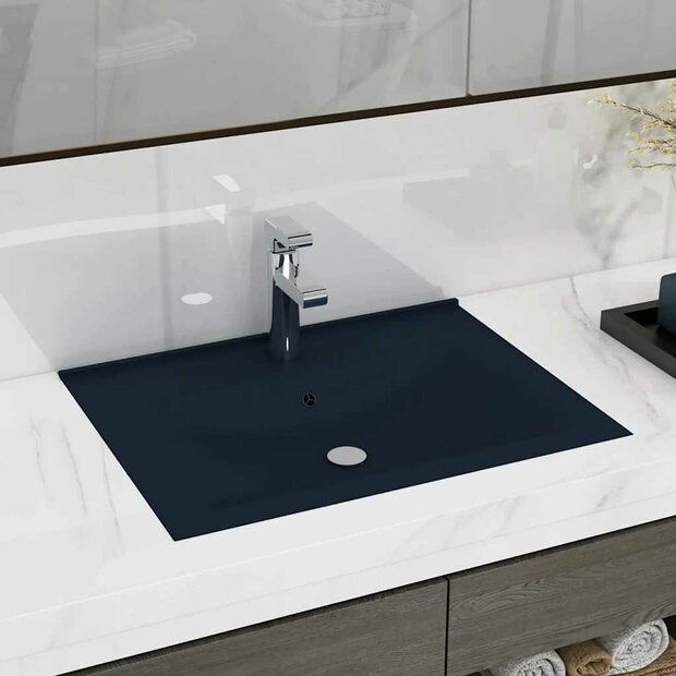 Wastafel met kraangat 60x46 cm keramiek mat donkerblauw 1