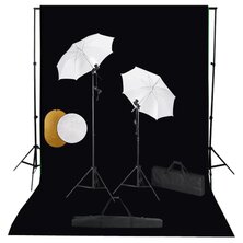 Fotostudioset met lampen, paraplu&apos;s, achtergrond en reflector